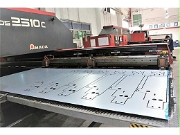 五金沖壓件公司-鈑金加工折床如何安全操作？