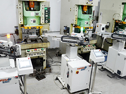 精密沖壓加工廠-五金沖壓機(jī)械手操作手冊(cè)4