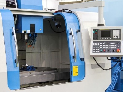 臺灣五金沖壓件加工廠，高速沖床和普通沖床