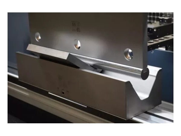 如何對(duì)高強(qiáng)度鋼進(jìn)行鈑金加工，高強(qiáng)度鋼的鈑金彎曲怎么做？