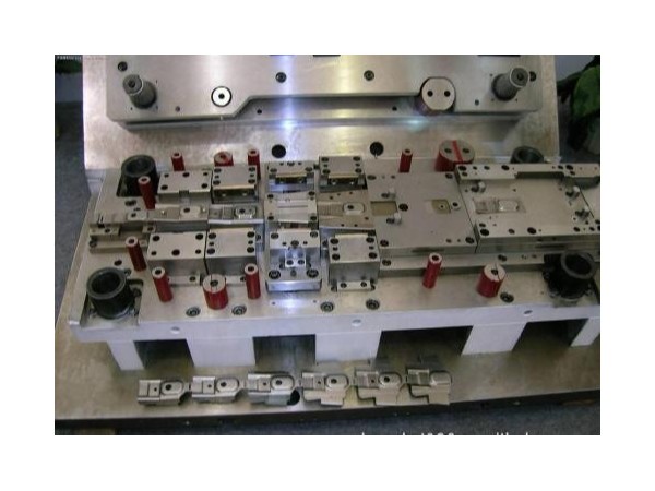 五金沖壓模具工藝制作注意事項(xiàng)，你知道多少？