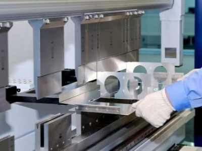 橋頭鈑金加工廠的機床回轉(zhuǎn)頭介紹 橋頭鈑金加工廠的機床回轉(zhuǎn)頭介紹